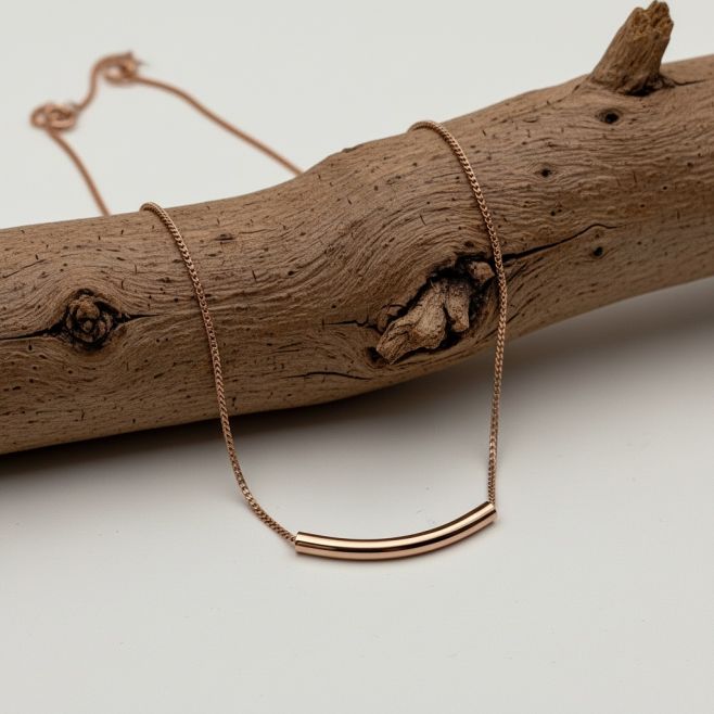 NÁHRDELNÍK TUBE - výrazný šperk, který prostě vypadá skvěle🤍 https://eshop.klenotyzlasky.cz/nahrdelnik-tube/ To jsou...